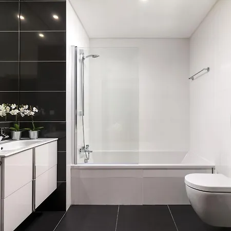 Elegant With Pool By Homing Almancil