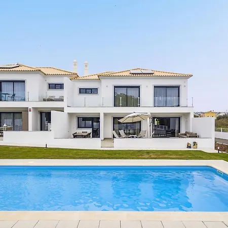 Elegant With Pool By Homing Σπίτι διακοπών